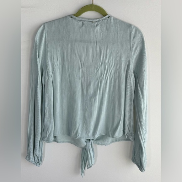 Hippie Rose tie front blouse • Women’s small - Picture 3 of 7